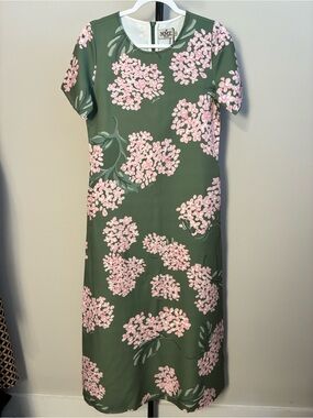 New! MME Green Maxi Dress with Pink Hydrangea Floral Print Stretch Medium